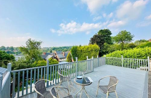 Spital Casa | ONE DOUBLE ROOM AND ONE SPACIOUS ATTIC ROOM IN SHARED HOUSE, FREE WIFI, FREE PARKING, AMAZING view