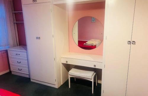 Greenwich Casa | One double room available