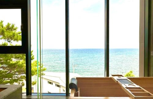 Aewol Hotel | One fine day Jeju Poolvilla