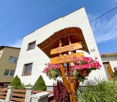 Maly Slavkov Casa | One Floor under High Tatras