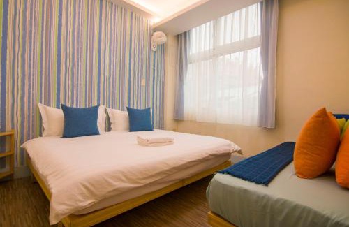 West Central District Villa | One Heart Inn