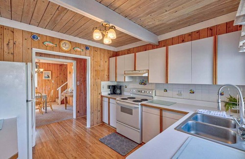 Sandbridge Casa | One Last Ride | Oceanfront | Dog Friendly
