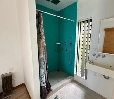 Black River Apartamento | One loft design rooftop pool
