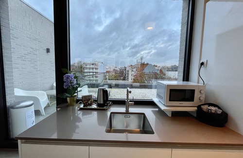 Klein-Antwerpen Apartamento | One Lux Stay near Diamond District