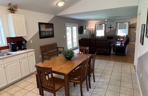 Cooperstown Apartamento | One mile from Cooperstown Dreams Park ~ 5 minutes to The Village of Cooperstown