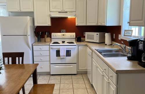 Cooperstown Apartamento | One mile from Cooperstown Dreams Park ~ 5 minutes to The Village of Cooperstown