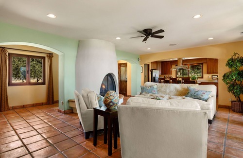 Nice Casa | One-of-a-Kind Lakeside Gated Winery Casita Rental on Private Estate
