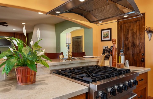 Nice Casa | One-of-a-Kind Lakeside Gated Winery Casita Rental on Private Estate
