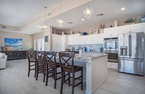 Laguna Shores Casa | One-of-a-Kind Margaritaville Oceanfront/Laguna Shores