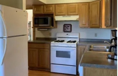 Warrens Cabina | One of the best views in Warrens! 3BR 2BA Cabin near Jellystone & 3 Bears Lodge.