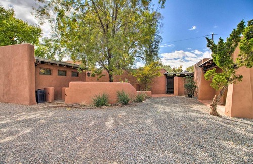 Los Ranchos de Albuquerque Casa | One-of-a-Kind Escape Close to Balloon Fiesta!