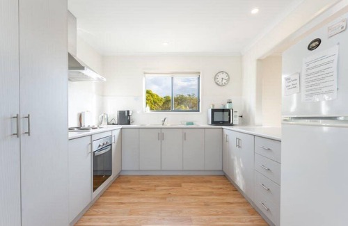 Pelican Lagoon Casa | One One Two Kangaroo Island Family Beach Shack