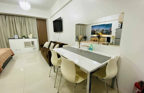 Pasay Condominio | One Palm Tree Villas
