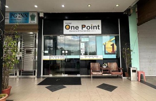 Kuching Hotel | One Point Hotel @ Airport (Kuching)