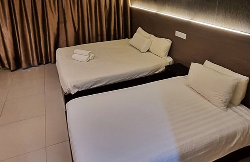 Kuching Hotel | One Point Hotel - RH Plaza