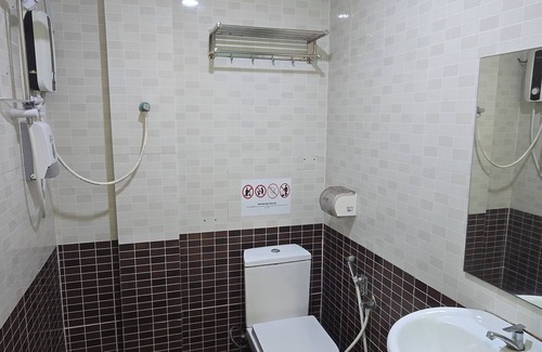 Tabuan Dayak Hotel | One Point Inn King Centre