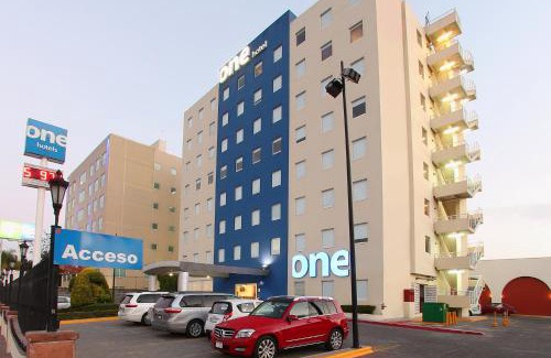 Centro de Querétaro Hotel | One Queretaro Plaza Galerias