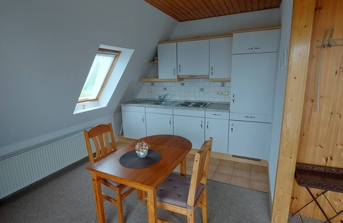 Stinteck Apartamento | One-room apartment with balcony close to the beach