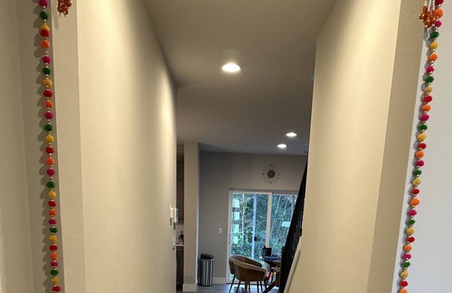 Seattle Hill-Silver Firs Casa | One room with attached bathroom for rent