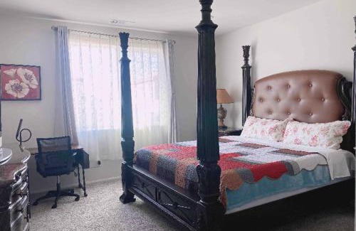 Riverside Casa | One-Story House Whit 4 Rooms