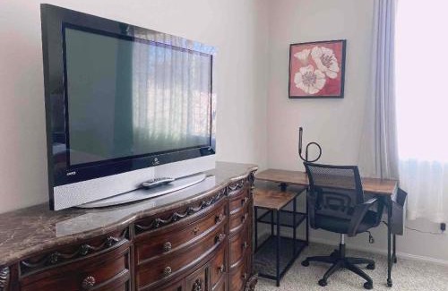 Riverside Casa | One-Story House Whit 4 Rooms