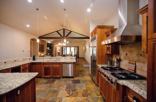 Dalton Ranch Casa | One story townhome in gated community close to downtown Durango, skiing, golfing