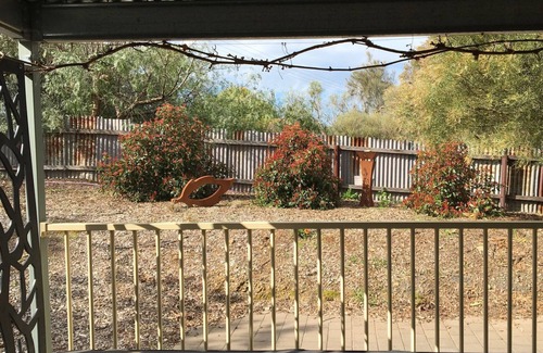 Upper Wakefield Cama Y Desayuno | One Tree Bed and Breakfast: The Retreat