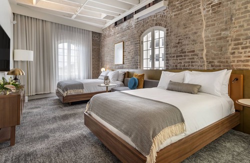 French Quarter Hotel | ONE11 Hotel