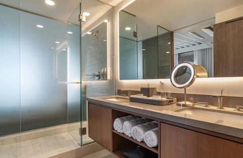 French Quarter Hotel | ONE11 Hotel