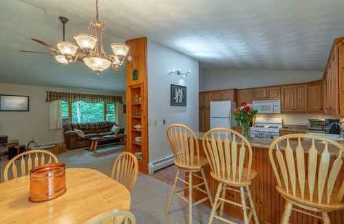 Jay Casa | Oneida Pines Mountain Retreat | 3 Bed, 3 Bath
