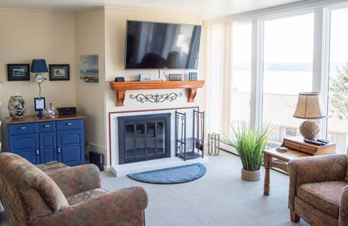 Dewittville Condominio | Oneida14- Chautauqua Lake Estates Lake Front Condo