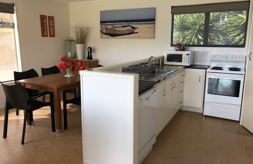 Onemana Casa | ONEMANA. Ubicación premium. Camina por la carretera hasta la playa.