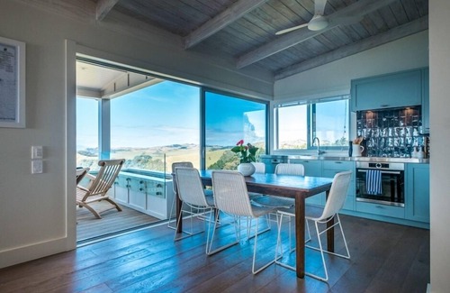 Waiheke Island Casa | ONETANGI BELLE: Costa y País