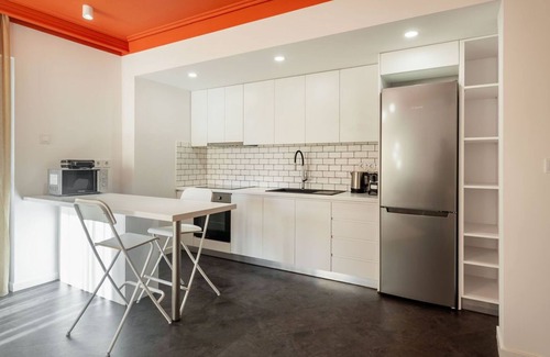 Neapoli Apartamento | OneZeroTwo by Zoia Living