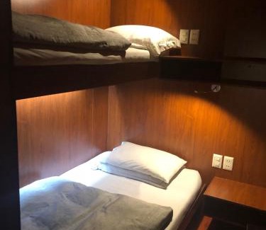 El Alto Hotel | Onkel Inn Airport Sleepbox