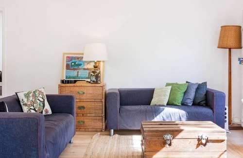 Eagle Bay Casa | Only footsteps away from the beach