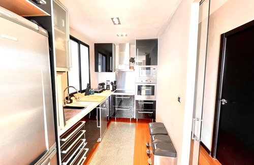 Extramurs Apartamento | NEW LISTING PENTHOUSE in DOWNTOWN VALENCIA, WALKING DISTANCE TO EVERYTHING.