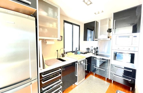 Extramurs Apartamento | NEW LISTING PENTHOUSE in DOWNTOWN VALENCIA, WALKING DISTANCE TO EVERYTHING.