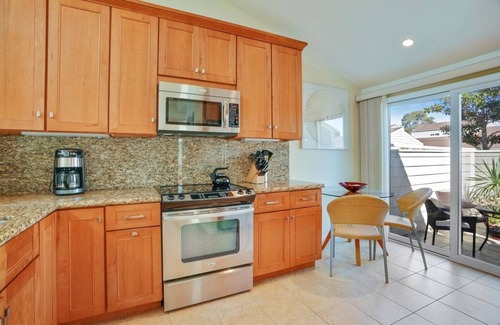 Leucadia Casa | Sólo pasos de la playa! Inmaculada Casa de pueblo en Mar Bluff