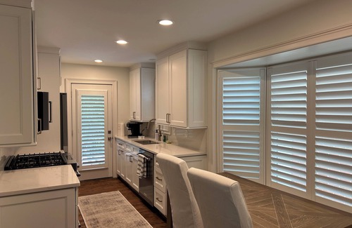 Crestline Heights Casa | Only the Best! 2 Bedroom 2 Full Bath Complete Remodel. High End Finishes!