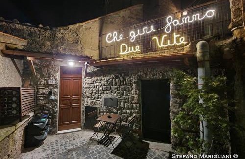 Ronciglione Apartamento | Onlyfor2 un nido d'amore per la coppia