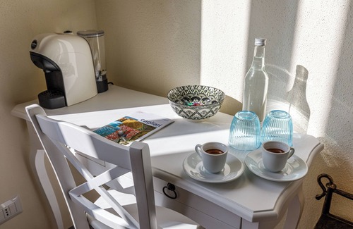 Cagliari Apartamento | Onlyrooms IV - Sea View & Free Parking