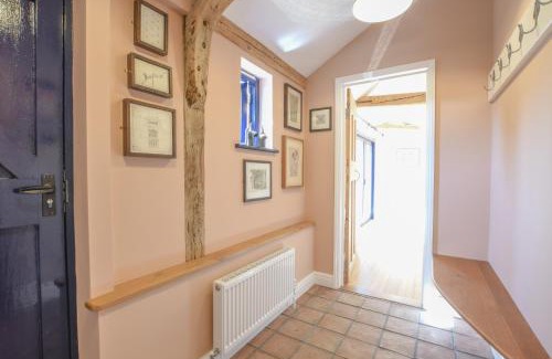 Sotherton Casa | Onna's Stable, Sotherton