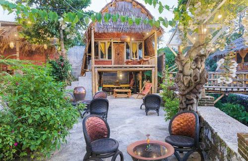 Tomohon Casa | Onong's Homestay & Cafe