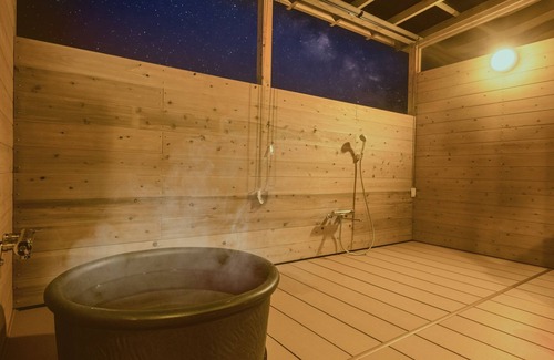Akahodani Onsen Casa | Ooedo Onsen Monogatari Premium Kaga Maruya