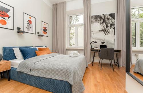 Srodmiescie Południowe Apartamento | oompH Warsaw Central 3BR & 2BATHS Grand Residence