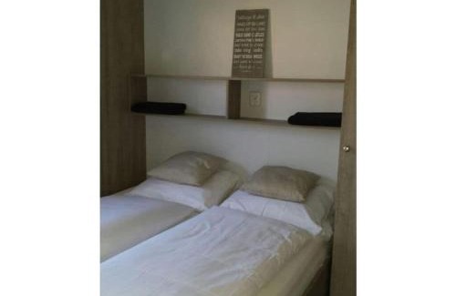 Serooskerke Chalet De Esquí | Oostveen Comfortable holiday residence