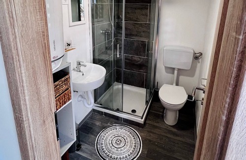 Hrastnik Casa | OPA Resort