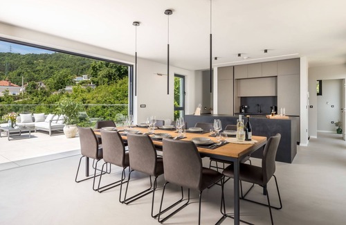 Bregi Casa | Opatija Sky by Interhome