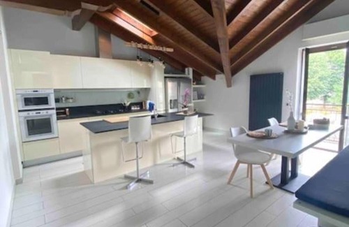 Ferno Apartamento | Open apartment space.In quiet residence 5 minutes from Malpensa.